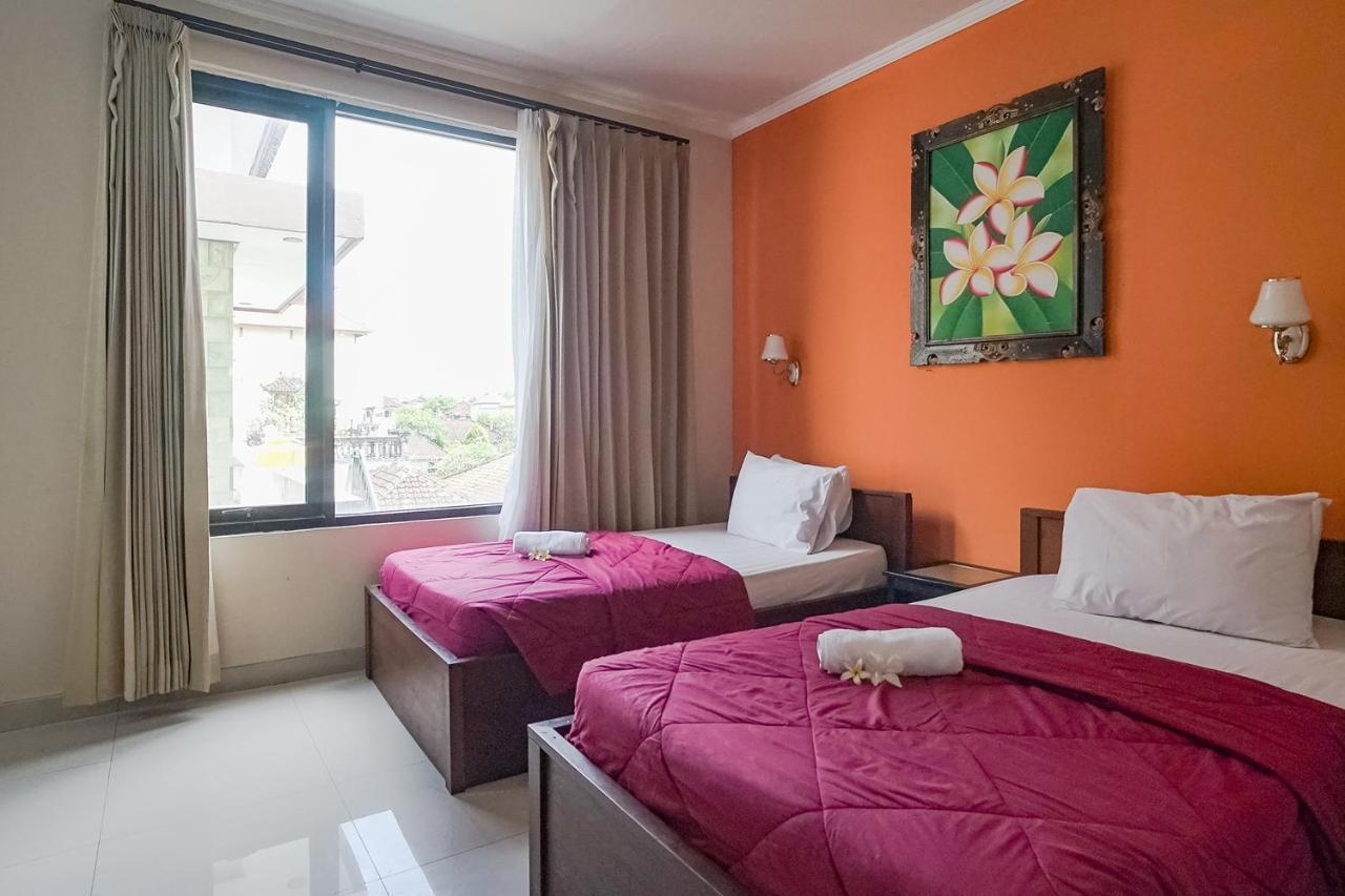 Taxa Uma Guest House Kuta  Exterior photo